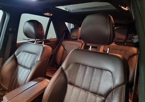 Mercedes-Benz GLE cena 170000 przebieg: 153000, rok produkcji 2016 z Kolonowskie małe 172